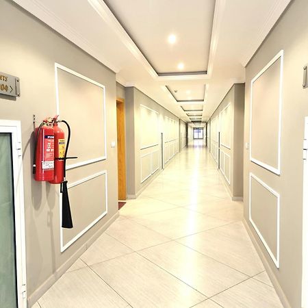Executive Apartments In Bahria Heights 라왈핀디 객실 사진