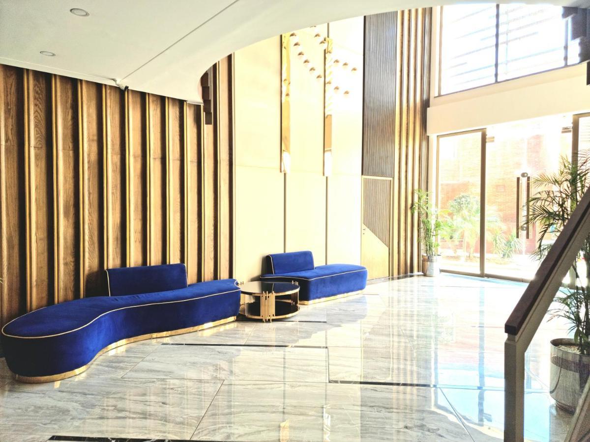 Executive Apartments In Bahria Heights 라왈핀디 외부 사진